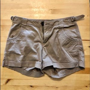 Athleta Cotton Shorts Size 6